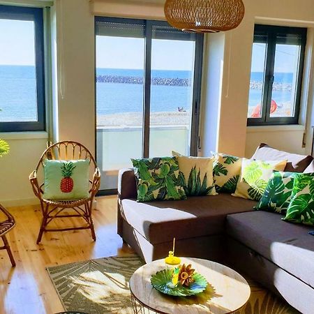 The Shore@Greencoast - Waterfront Beach House Espinho 埃斯平霍 外观 照片